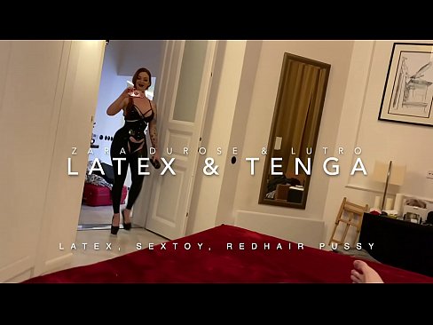 ❤️ Fa'afafine fa'amumu ulu i le teuga latex fa'afeusua'i e so'o ❌ Rusia porn ☑